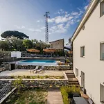 Lejlighed - Vista Mare Panoramica Con Piscina