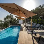 Lejlighed - Vista Mare Panoramica Con Piscina Rapallo