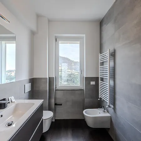 Apartament - Vista Mare Panoramica Con Piscina *