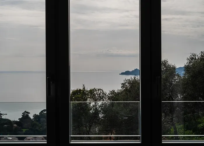 - Vista Mare Panoramica Con Piscina Apartment Rapallo