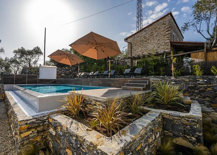 - Vista Mare Panoramica Con Piscina