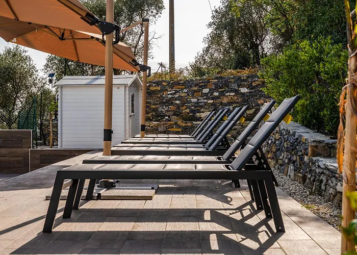 - Vista Mare Panoramica Con Piscina